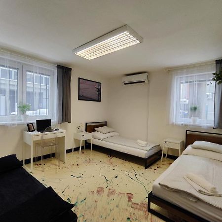 Vibe House Prague Apartment Exterior photo